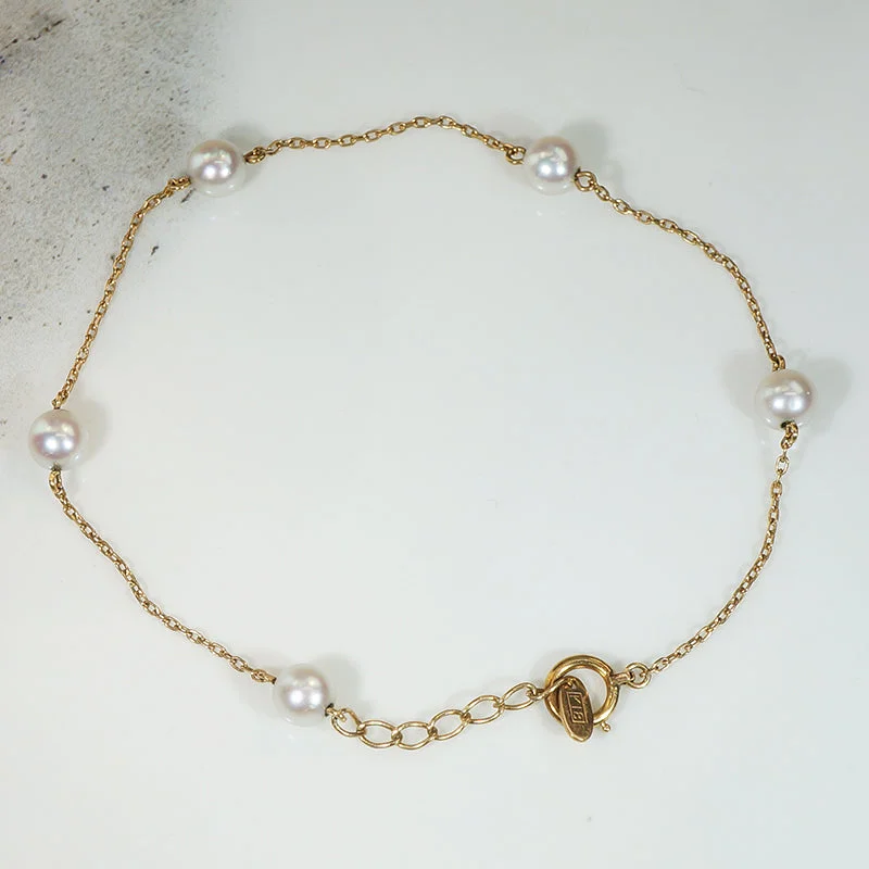 bridal bangles for women-Silvery Pearl & 18k Gold Chain Bracelet