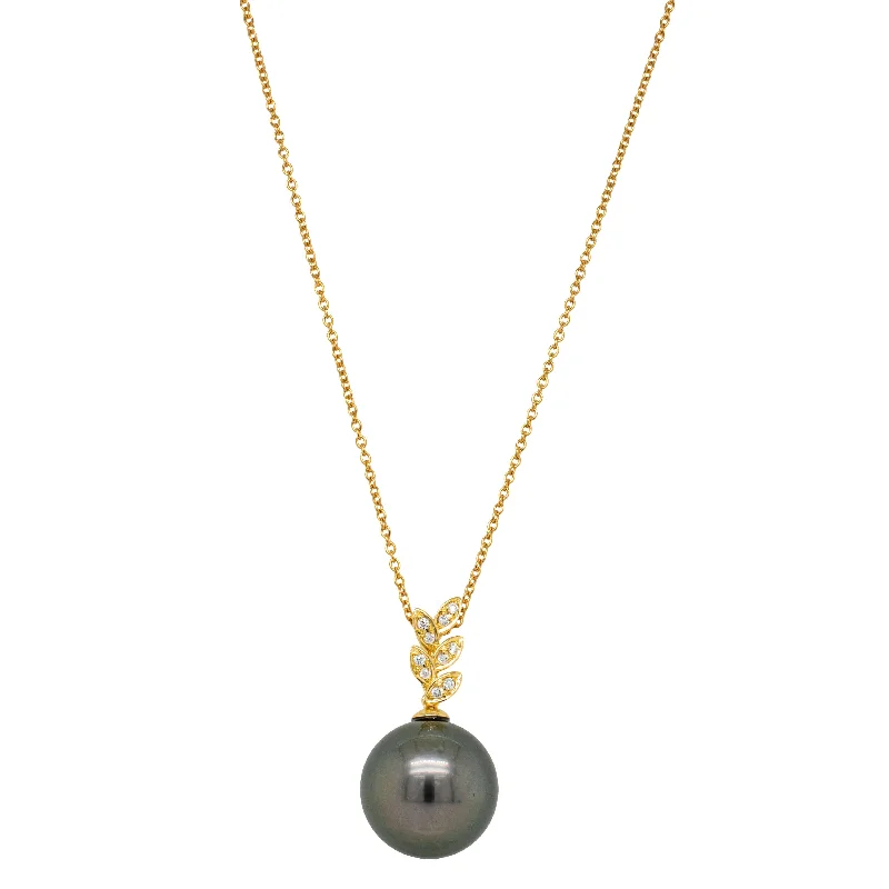 wedding necklaces for women-18ct Yellow Gold 14.4mm Black Pearl & Diamond Pendant