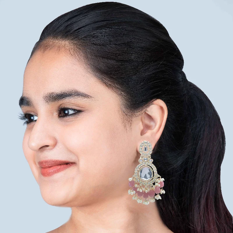 bright gemstone earrings for women-Nipura Yashi Salmon Kundan Earrings