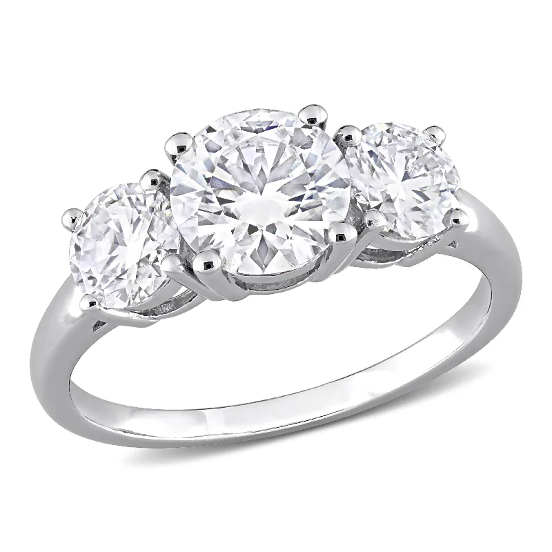 statement engagement rings for women-Mimi & Max 2 1/4ct DEW Created Moissanite Three-Stone Engagement Ring in Sterling Silver