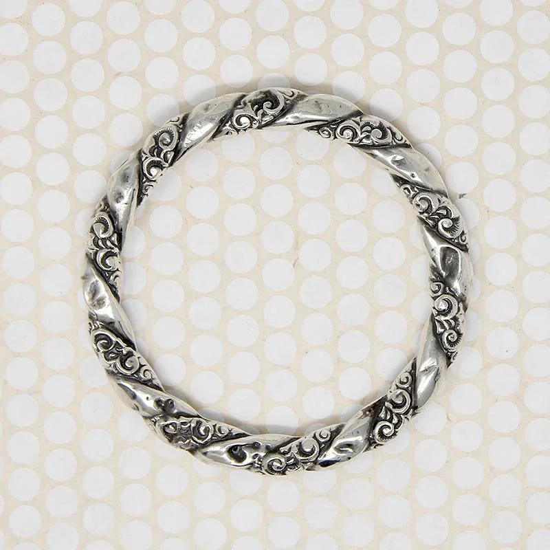 statement cuff bracelets for women-Twisted Foliate Patterned Antique Silver Bangle