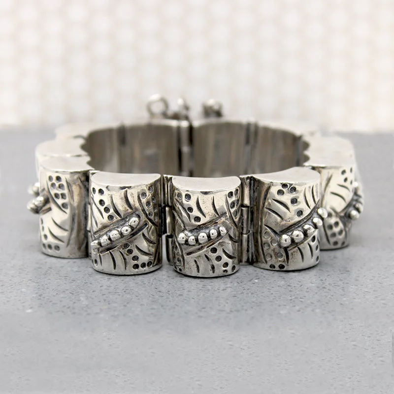 contemporary bangles for women-Interesting Engraved & Beaded Silver Mexican Bracelet