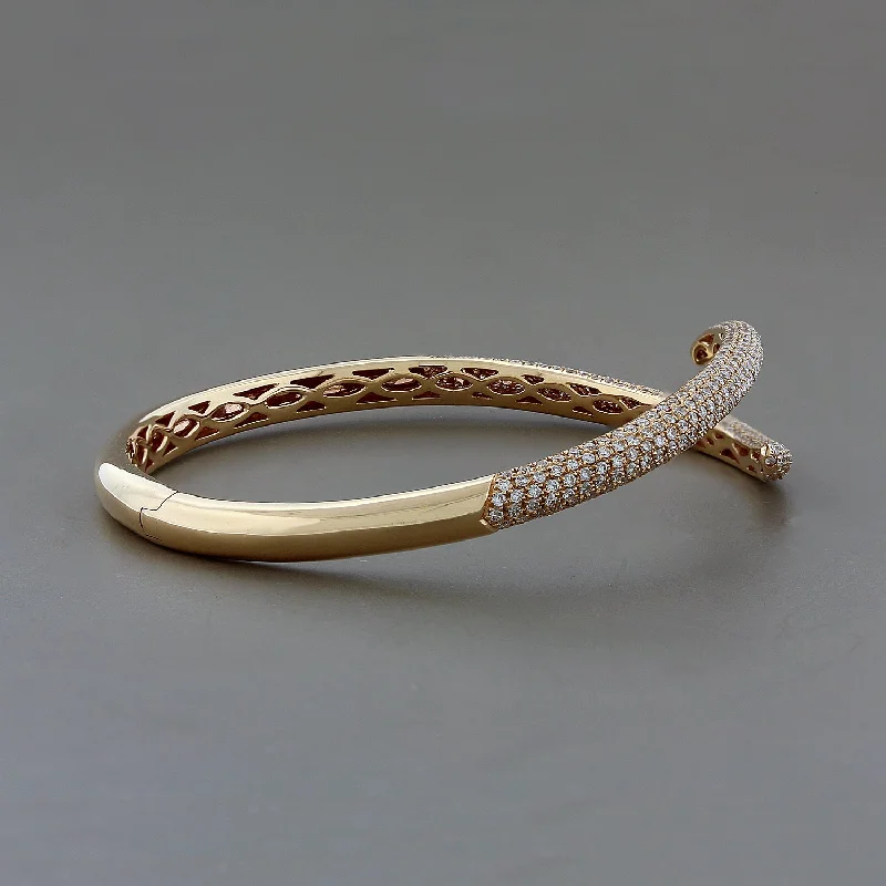 classic gold bangles for women-Pave Round Diamond Tail Cuff Bracelet 18K Rose Gold