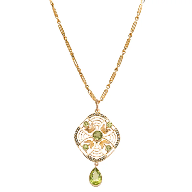 chic necklaces for women-Vintage 10ct Yellow Gold Peridot & Seed Pearl Pendant